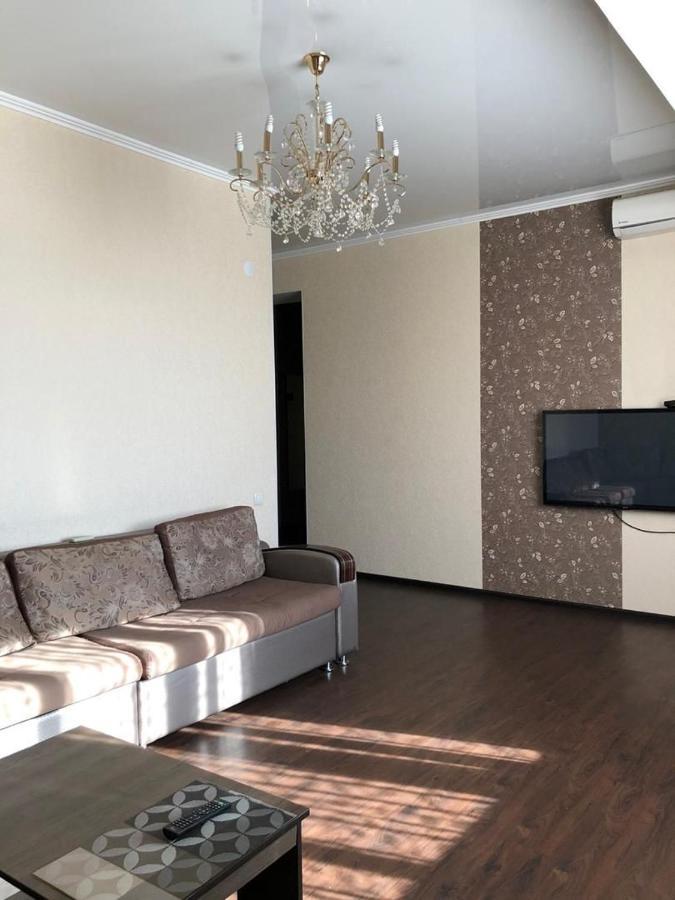 Квартира В Центре Бишкека! Exterior foto